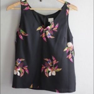 Medium black floral top